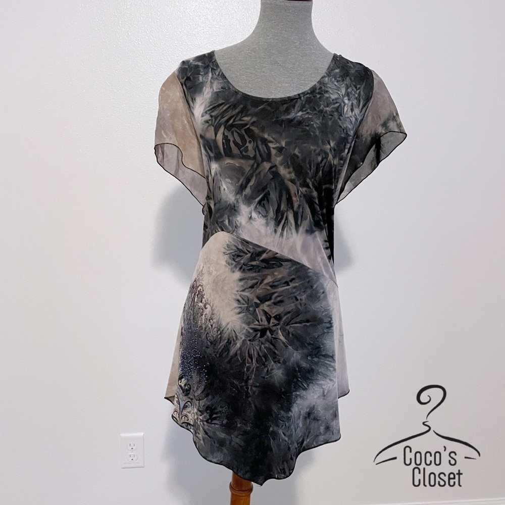 🔥LAST CHANCE Asymmetrical sublimated top